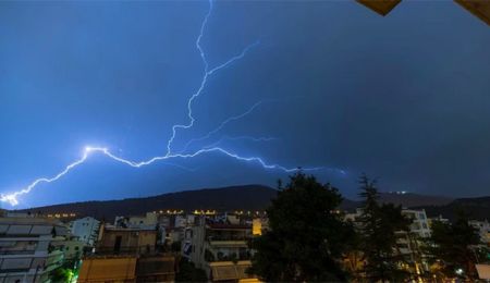 Με ένα σπάνιο 